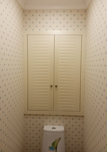 Сантехнические двери в туалет