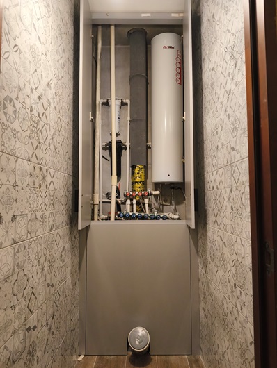 сантехнические дверцы в туалет 1б